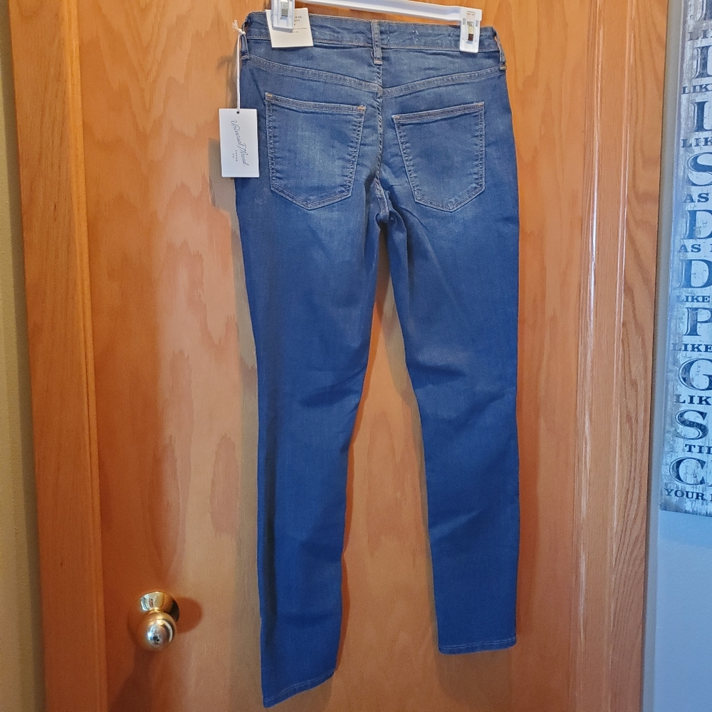 Universal Thread Mid Rise Skinny Jeans Size 2 - Picture 2 of 6